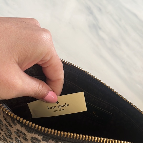 NWOT Kate Spade Leopard Clutch with detachable strap